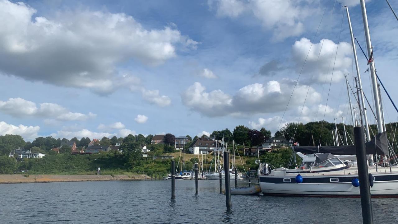 Ferienwohnung In Weisser Villa Am Kliff Flensburg Exteriör bild